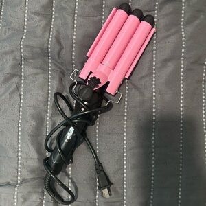 Pink Triple Barrel Hair Curler